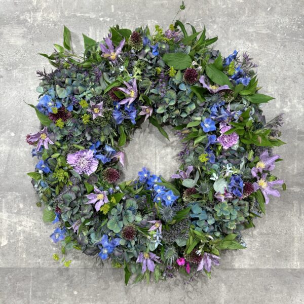 Rundpyntet krans Lilla/Blå - Happyflower-dk