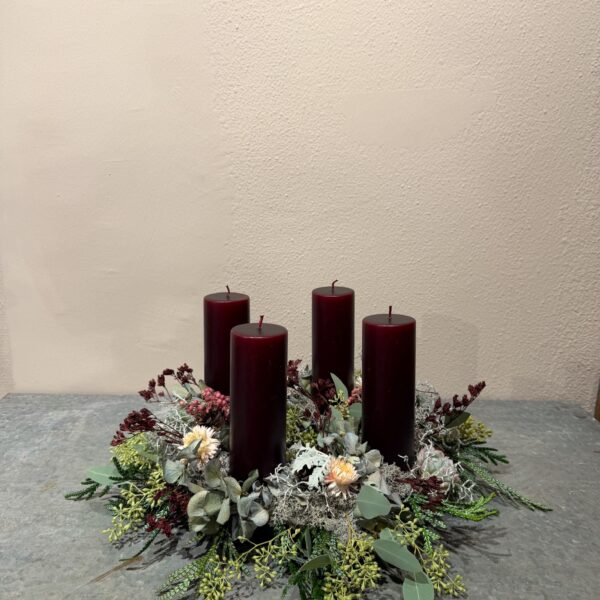 Adventskrans Deep Wine bloklys - Ester & Erik - Happyflower-dk