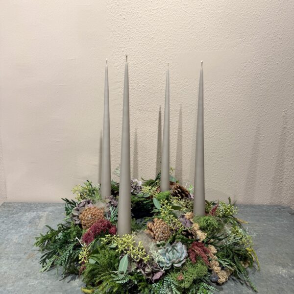 Adventskrans Linen Grey stagelys - Ester & Erik - Happyflower-dk